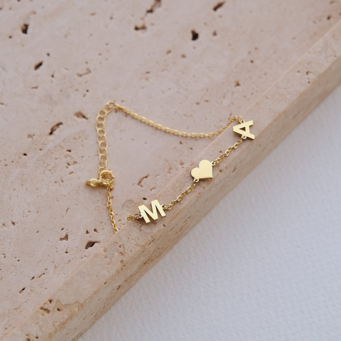 585er Gold Buchstaben Armband - OTANTO