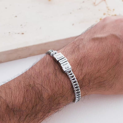 Retro Armband mit gravierten silbernen Beads