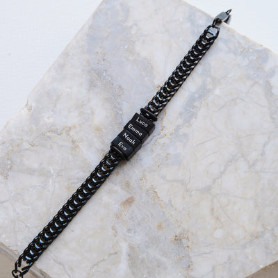 Retro Armband mit gravierten schwarzen Beads - OTANTO