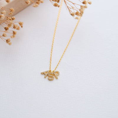 Zirkonia Initial Halskette bis zu drei Buchstaben - OTANTO